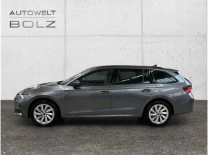 Skoda Octavia Combi Selection 2.0 TDI NAVI AHK HUD LED 360° JAHRESWAGEN