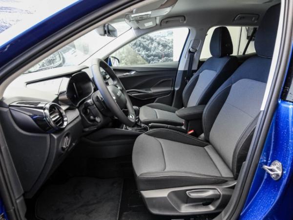 Skoda Fabia Balance 1.0 TSI DSG Navi ACC Anschlussgarantie