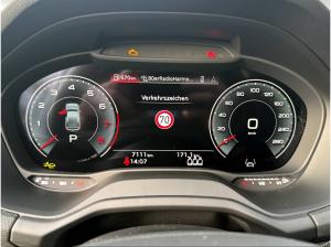 Audi Q2 S line 35 TFSI S tronic LED Kamera