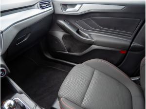 Ford Focus ST LINE inkl. WKR PDC SHZ KAMERA NAVI LED
