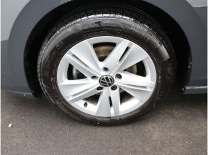 Volkswagen Golf Life 2.0 TDI DSG / LED, ACC, Navi, PDC, SHT