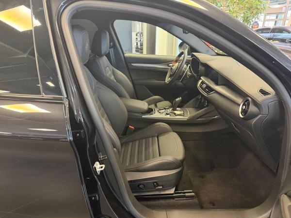 Alfa Romeo Stelvio 2.0 Turbo 16V Q4 AT INTENSA Abholung Mannheim