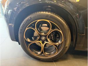 Alfa Romeo Stelvio 2.0 Turbo 16V Q4 AT INTENSA Abholung Mannheim