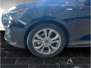 Ford Focus ST-Line Turnier Automatik /Ganzjahresreifen