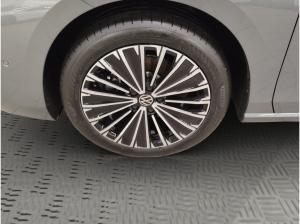 Volkswagen Passat 2.0 TDI Elegance / SOFORT VERFÜGBAR !