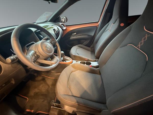 Toyota Aygo X Teamplayer Voll-Hybrid 2026 *NEUES MODELL*