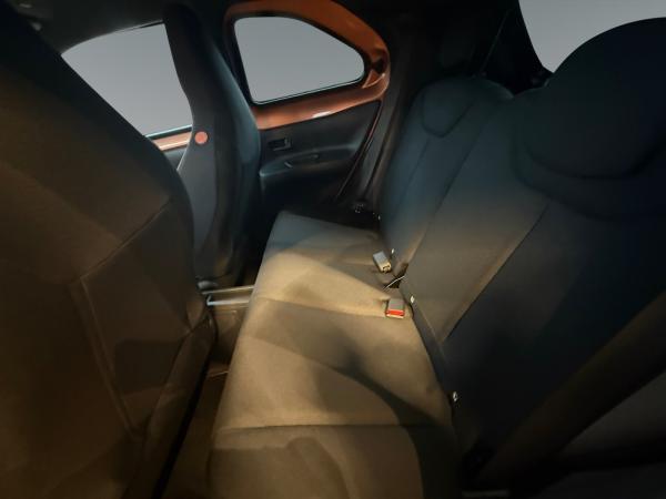 Toyota Aygo X Teamplayer Voll-Hybrid 2026 *NEUES MODELL*