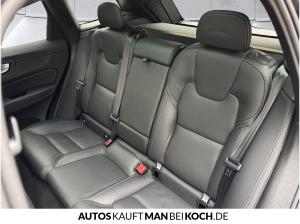 Volvo XC60 Black Edition T8 AWD Plug-in Hybrid Ultra B&W Luft etc.