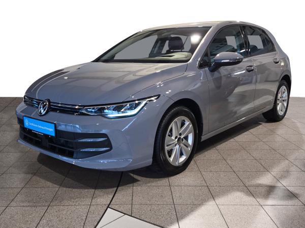 Volkswagen Golf VIII 1.5 eTSI Life DSG Ganzjahresreifen Navi