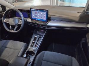 Volkswagen Golf VIII 1.5 eTSI Life DSG Ganzjahresreifen Navi