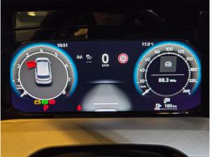 Volkswagen Golf VIII 1.5 eTSI Life DSG Ganzjahresreifen Navi