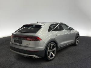 Audi Q8 45 TDI qu. tiptr. AHK MATRIX 360°K HUD NACHTS