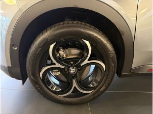 Alfa Romeo Junior Speciale 1.2 VGT 48V-Hybrid DCT in 6 Varianten  Verfügbar Abholung Mannheim