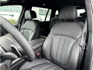 BMW X7 xDrive40d M Sport Pro B&W Surround AHK RFK