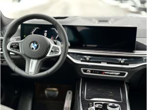BMW X7 xDrive40d M Sport Pro B&W Surround AHK RFK