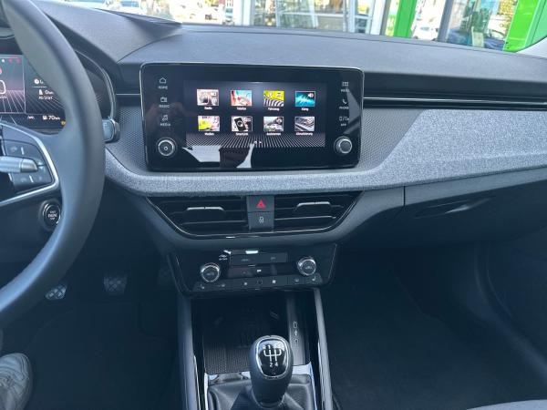 Skoda Kamiq Tour inkl. Wartung und Allwetterreifen