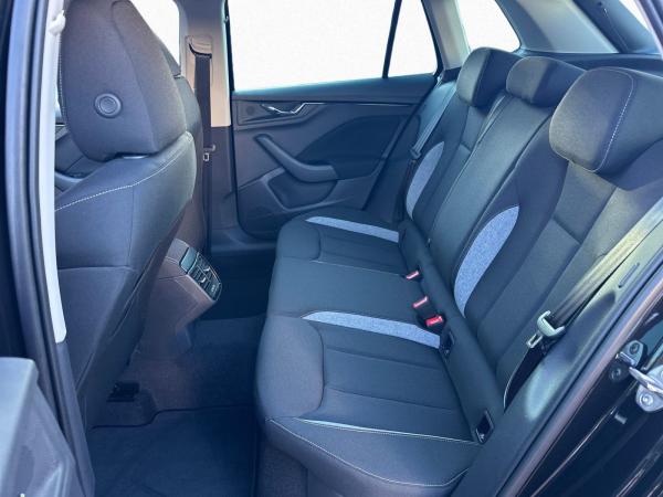 Skoda Kamiq Tour inkl. Wartung und Allwetterreifen