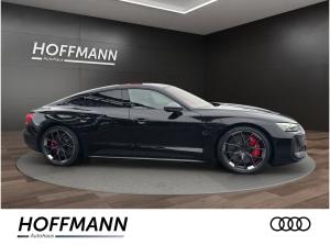 Audi e-tron GT RS performance  / Aktivfahrwerk / Carbon / Keramik