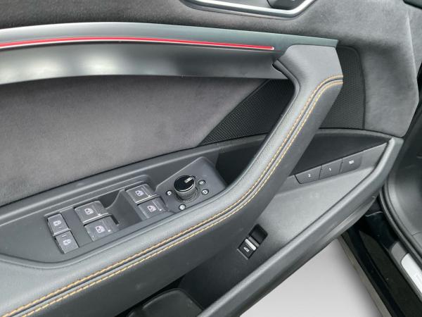 Audi e-tron Sportback S line 55 quattro Black Edition