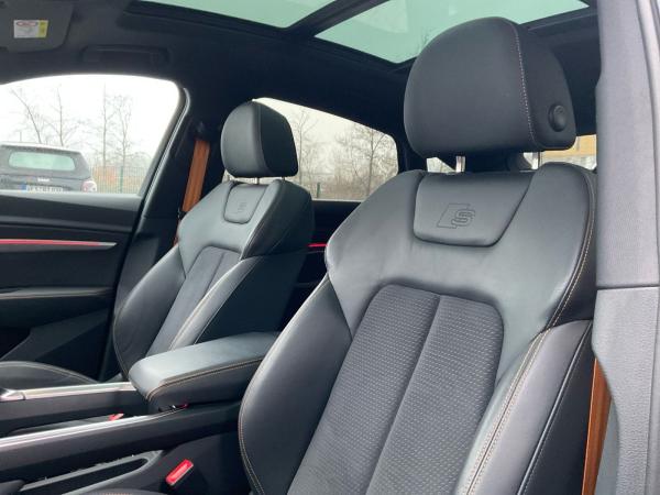 Audi e-tron Sportback S line 55 quattro Black Edition