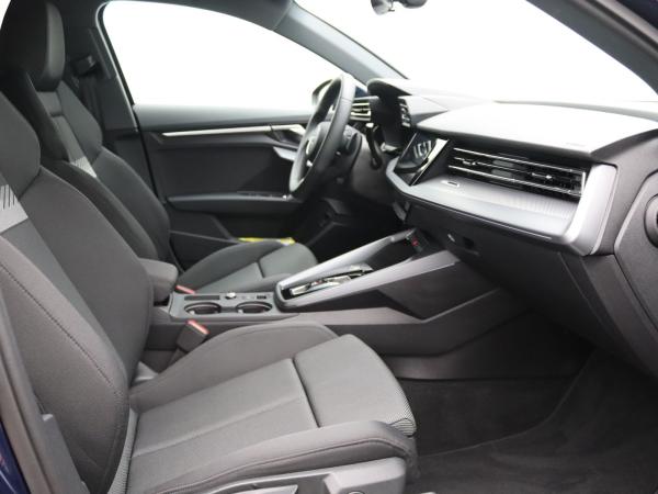 Audi A3 Sportback advanced 35TDI S-tronic / Navi, AHK