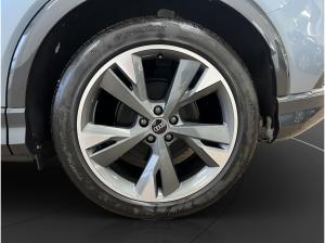 Audi Q4 e-tron 45 AHK LED LM 20" Navi PDC+RFK ACC
