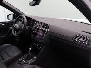 Volkswagen Tiguan R-Line 2.0 TDI 4M DSG / Pano, Matrix, AHK