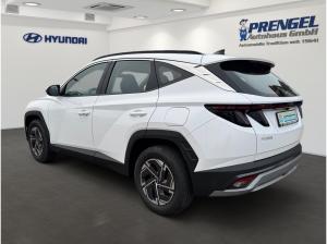 Hyundai TUCSON FL 1.6T MT Select LED/Kamera/Navi/GRA/App