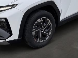 Hyundai TUCSON FL 1.6T MT Select LED/Kamera/Navi/GRA/App