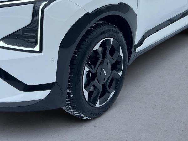 Kia EV5 81,4-kWh GT-Line Launch Edition Glasdach ACC Massage Head-Up