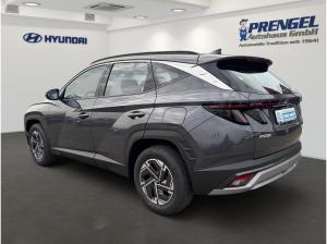 Hyundai TUCSON FL 1.6T MT Select LED/Kamera/Navi/GRA/App