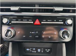 Hyundai TUCSON FL 1.6T MT Select LED/Kamera/Navi/GRA/App