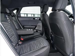 Kia Ceed 1.5T GT-Line *Privat* DCT7 Navi Soundsystem LED