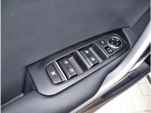 Kia Ceed 1.5T GT-Line *Privat* DCT7 Navi Soundsystem LED