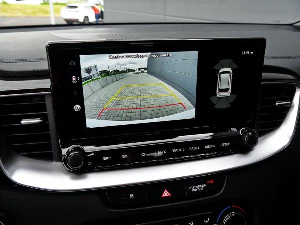 Kia Ceed 1.5T GT-Line *Privat* DCT7 Navi Soundsystem LED