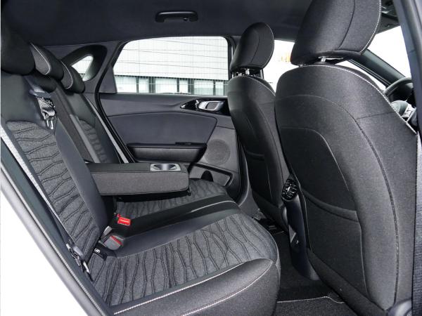 Kia Ceed 1.5T GT-Line *Gewerbe* DCT7 Navi Soundsystem LED