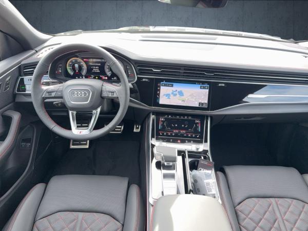 Audi Q8 SUV S line business TFSI e qu. tiptr. PANO 23