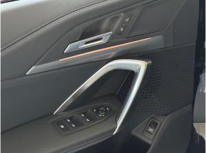 BMW X1 sDrive20d M-Sportpaket AHK/HUD/Massage/ACC/Qi