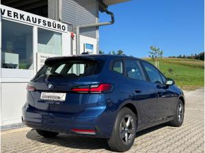 BMW 220 220i Active Tourer AHK/RFK GARANTIE bis 07/2029