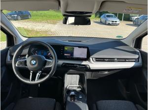 BMW 220 220i Active Tourer AHK/RFK GARANTIE bis 07/2029