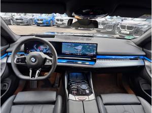 BMW 520 520d Touring M-Sportpaket AHK/DA-PROF/HeadUp/HK