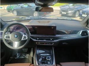 BMW X7 xDrive40d M-Sportpaket-Pro 23-Zoll/AHK/StHz/HK