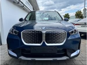 BMW iX1 xDrive30 AHK/ACC/AC-LADEN-PROF/18-Zoll/RFK