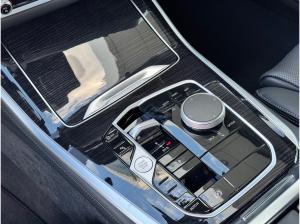 BMW X5 xDrive30d M-Sportpaket AHK/Int-AL/22-Zoll/GSD