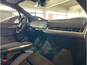 BMW 230 230e xDrive Active Tourer M-Sportpaket AHK/HUD/Qi