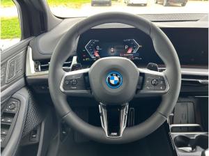 BMW 230 230e xDrive Active Tourer M-Sportpaket AHK/ACC