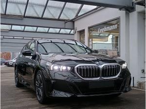 BMW 540 540d xDrive Tour. M-Sport AHK/IconicGlow/Pano/HK