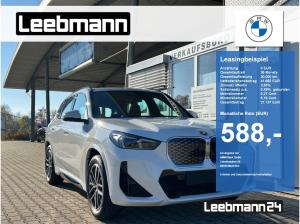 BMW iX1 xDrive30 M-Sportpaket AdaptLED/KomfZug/RFK