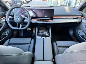 BMW 540 540d xDrive Tour. M-Sport AHK/ACC/360/HeadUp/LKH