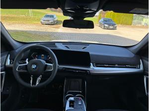 BMW X1 xDrive20d M-Sport-Pro AHK/Memory/HK-HiFi/360